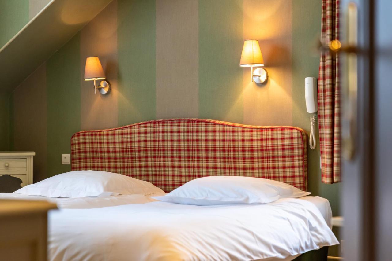 Hotel Le Cor De Chasse เซนต์-ฮิวเบิร์ต ภายนอก รูปภาพ